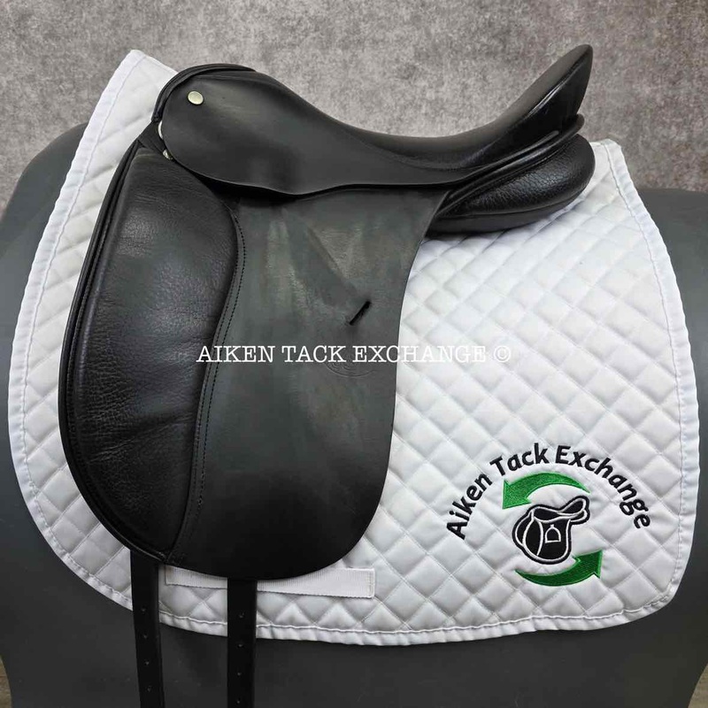 2000 Schleese JES Advanced Dressage Saddle, 17 Seat, M/MW Tree, Wool Flocked Panels